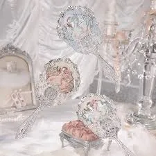 Flower Knows Compact Mirror & Puff Set – Swan Ballet Edition